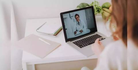 Online Medical Consultation (Telemedicine) Vs. Traditional Doctor’s Clinic Visitation Online Medical Consultation (Telemedicine) Vs. Traditional Doctor’s Clinic Visitation